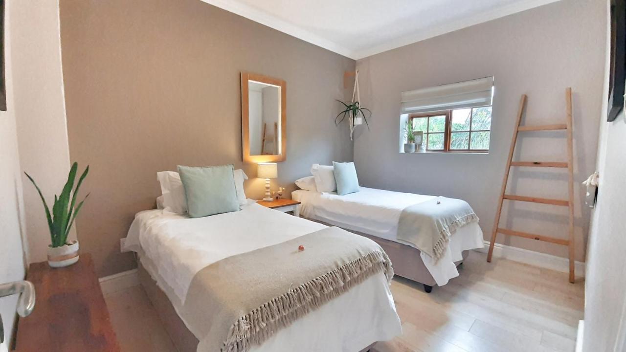 Hotel Woodlands Self Catering Knysna Exterior foto